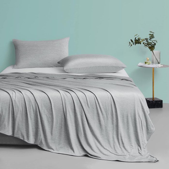 Elegear Revolutionary Cooling Blanket